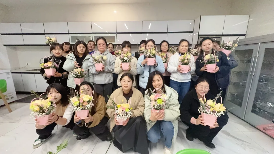 奋楫逐浪 力学笃行 | w66利来国际股份2025年第一季度动态速览